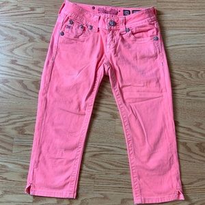 Miss Me Coral Capris